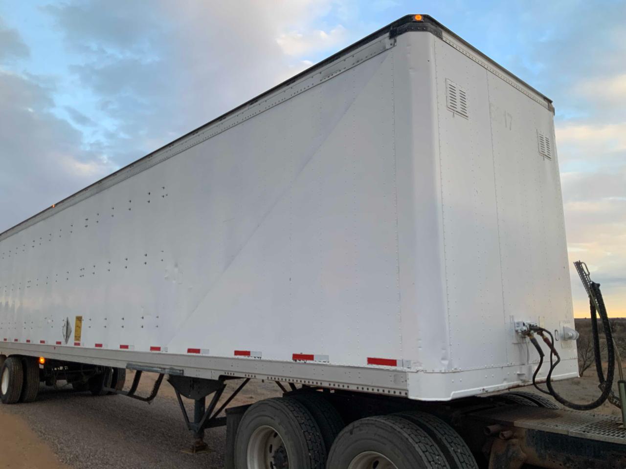 1993 SNFE  53FTX102IN 1993 image