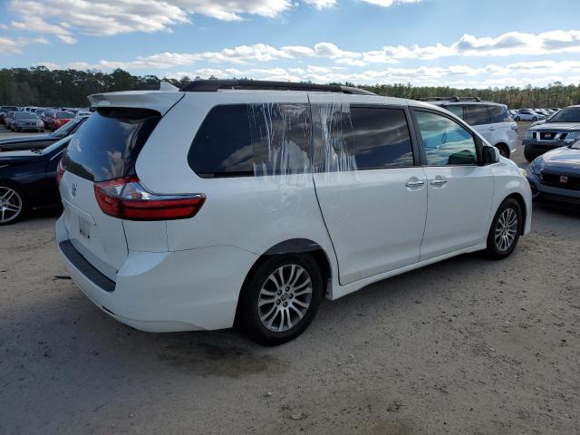 Image 3 of 2020 TOYOTA SIENNA XLE 2020 with VIN 5TDYZ3DCXLS061016