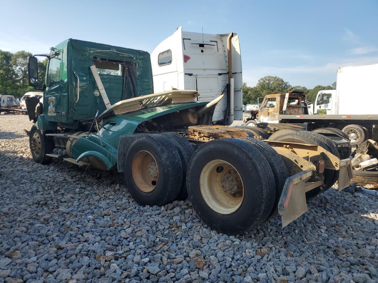 Obraz 3 z 2009 VOLVO VN VNL 2009 z VIN 4V4NC9EJX9N284079