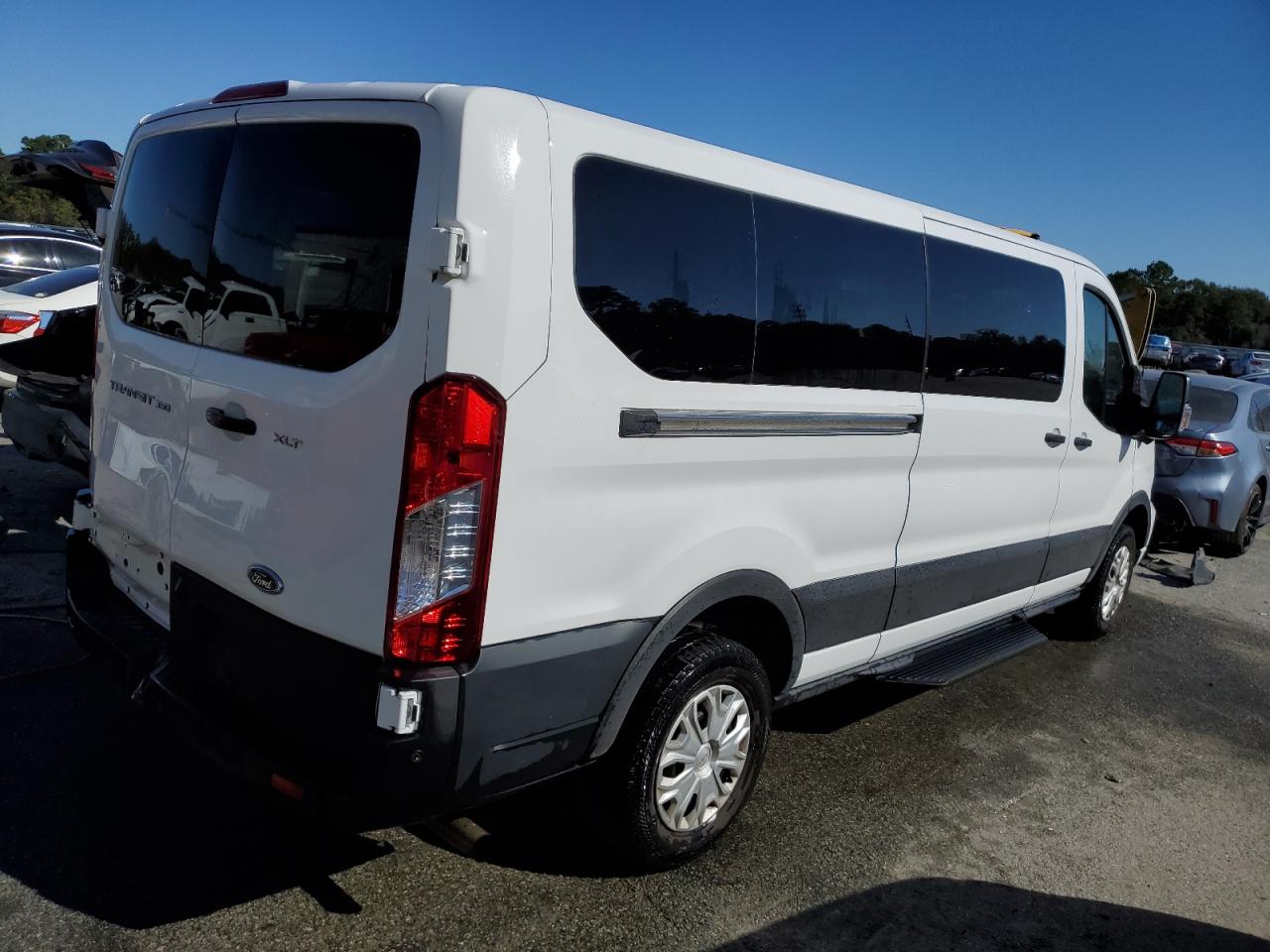 Obraz 3 z 2022 FORD TRANSIT T-350 2022 z VIN 1FBAX2Y88NKA83988