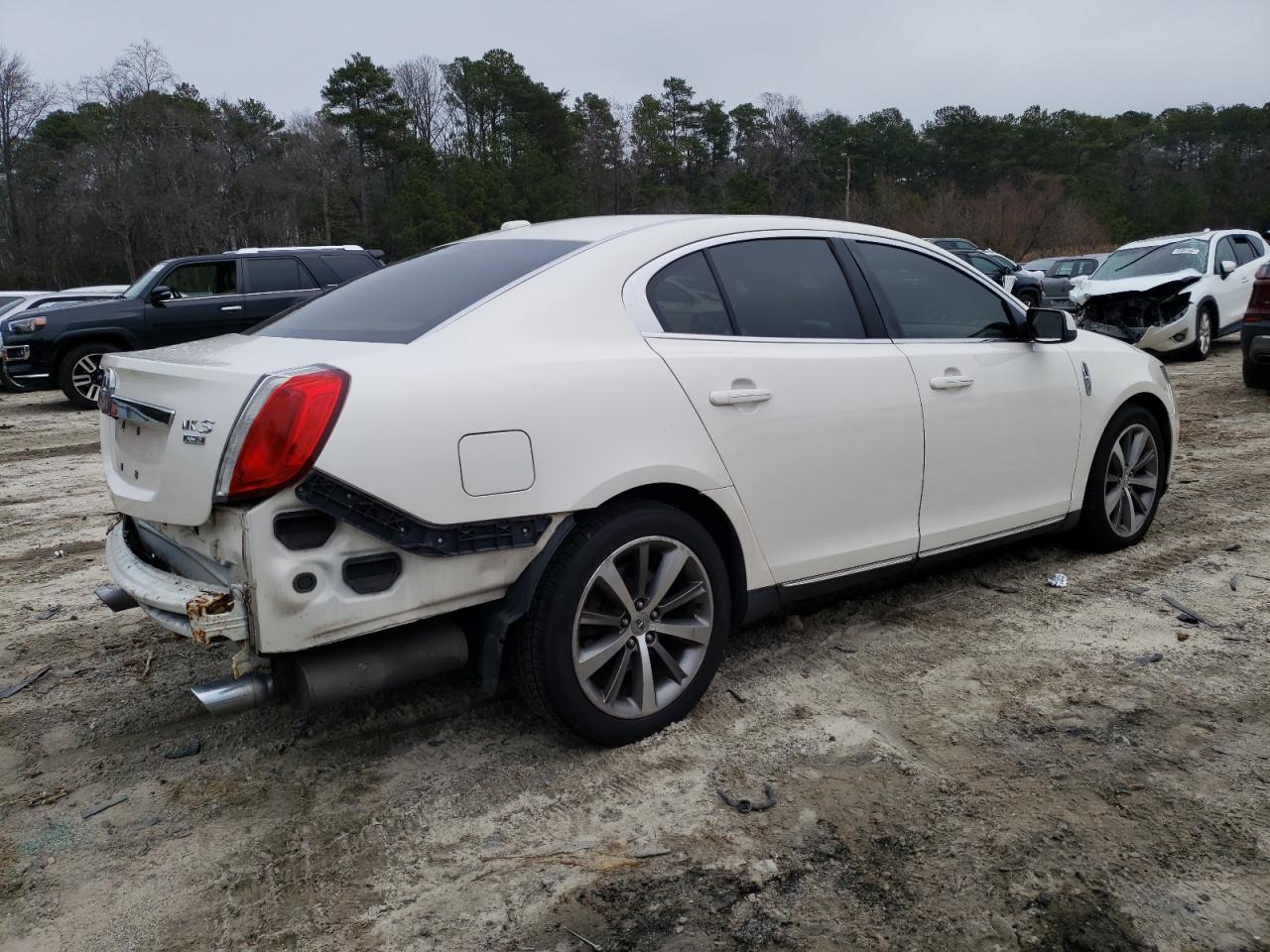Image 3 of 2009 LINCOLN MKS  2009 with VIN 1LNHM94R99G603212