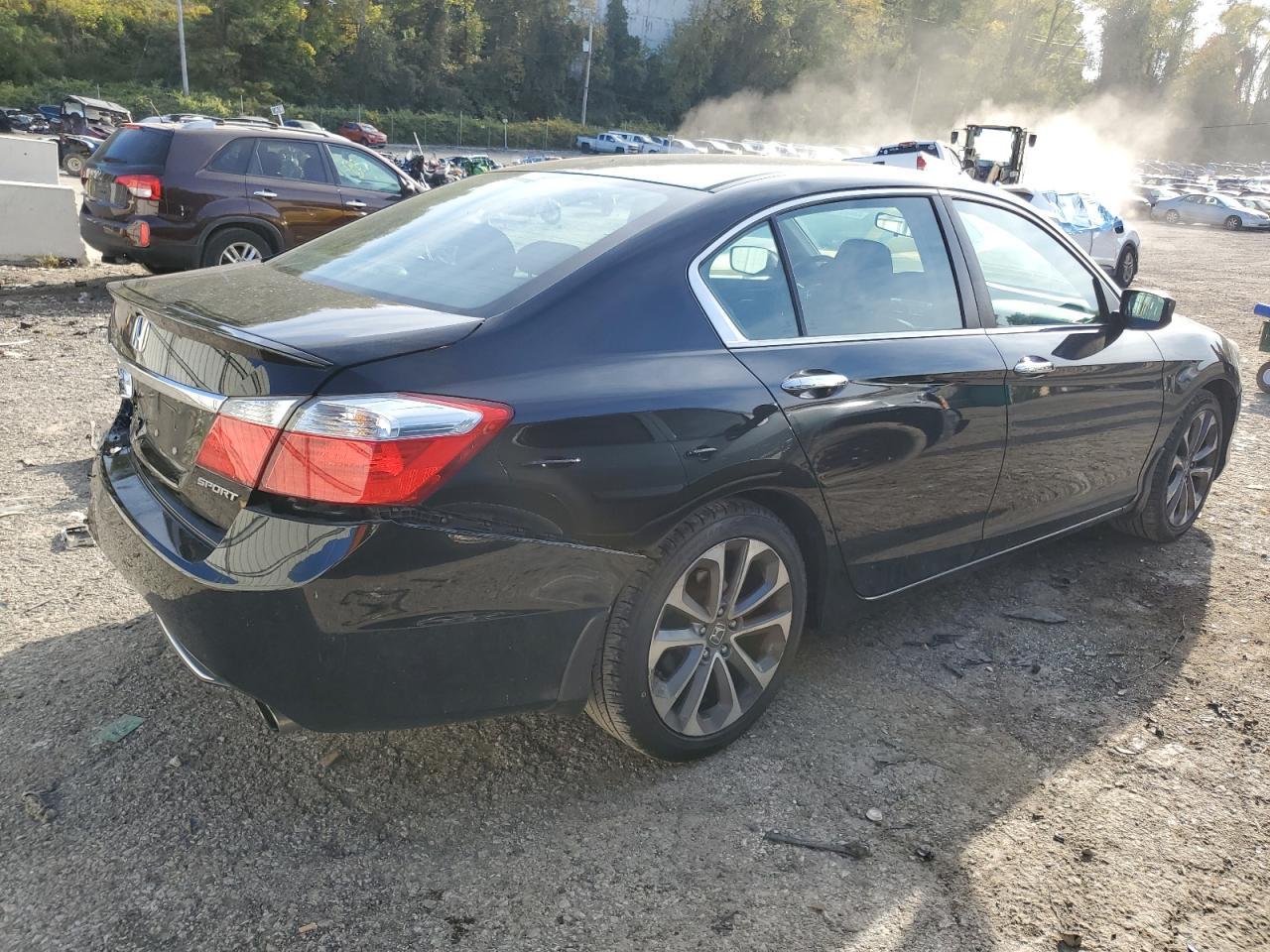 Image 3 of 2014 HONDA ACCORD SPORT 2014 with VIN 1HGCR2F5XEA269725