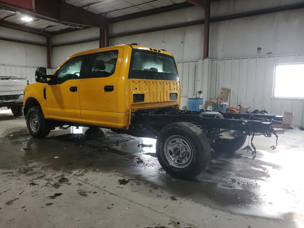 Obraz 2 z 2022 FORD F250 SUPER DUTY 2022 z VIN 1FT7W2B65NEC49656