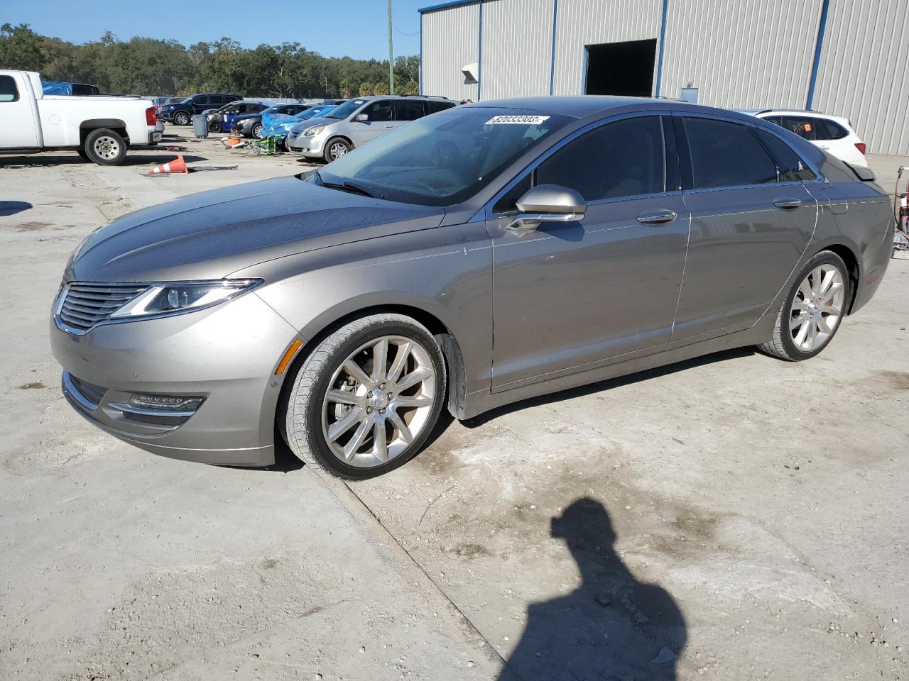 Изображение 1 2015 LINCOLN MKZ HYBRID 2015 с VIN 3LN6L2LU0FR605989