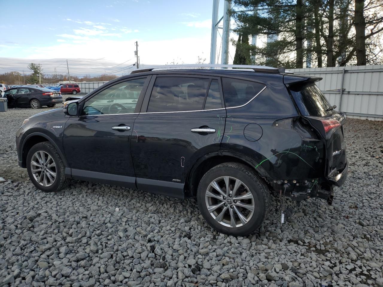 Image 2 of 2016 TOYOTA RAV4 HV LIMITED 2016 with VIN JTMDJREV0GD016421