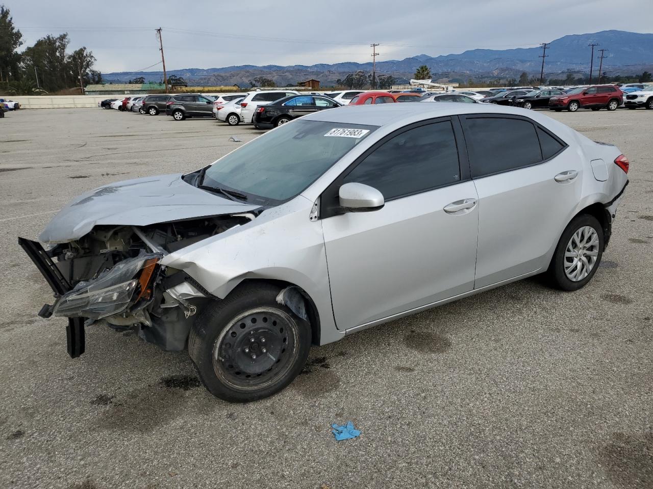 Obraz 1 z 2017 TOYOTA COROLLA L 2017 z VIN 5YFBURHE5HP645598