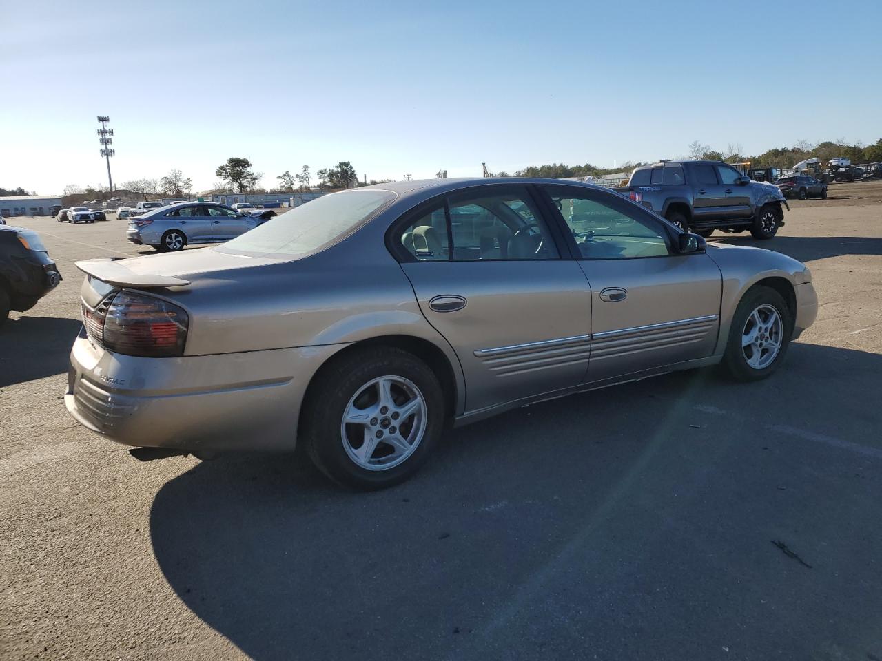 Изображение 3 2002 PONTIAC BONNEVILLE SE 2002 с VIN 1G2HX54K824171859