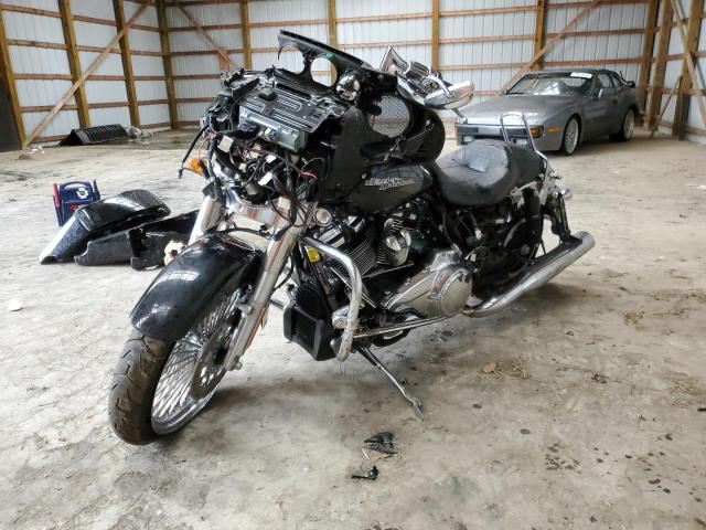 Image 3 of 2018 HARLEY-DAVIDSON FLHX STREET GLIDE 2018 with VIN 1HD1KBC1XJB656063