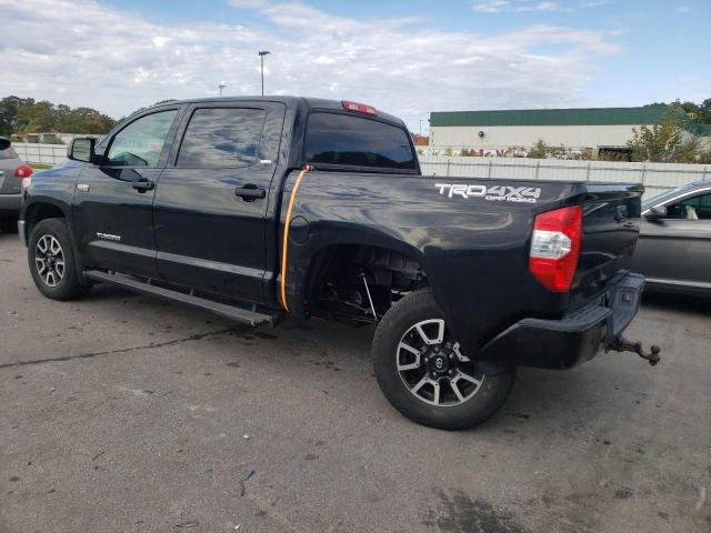 Obraz 2 z 2018 TOYOTA TUNDRA CREWMAX SR5 2018 z VIN 5TFDY5F16JX737090