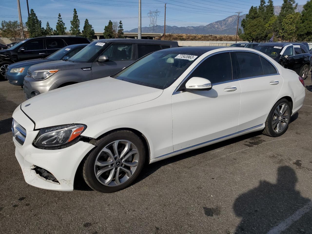 Изображение 1 2015 MERCEDES-BENZ C 300 2015 с VIN 55SWF4JB6FU070109