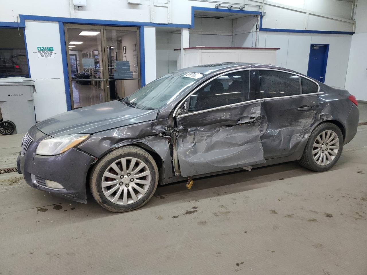 2011 BUICK REGAL CXL 2011 image