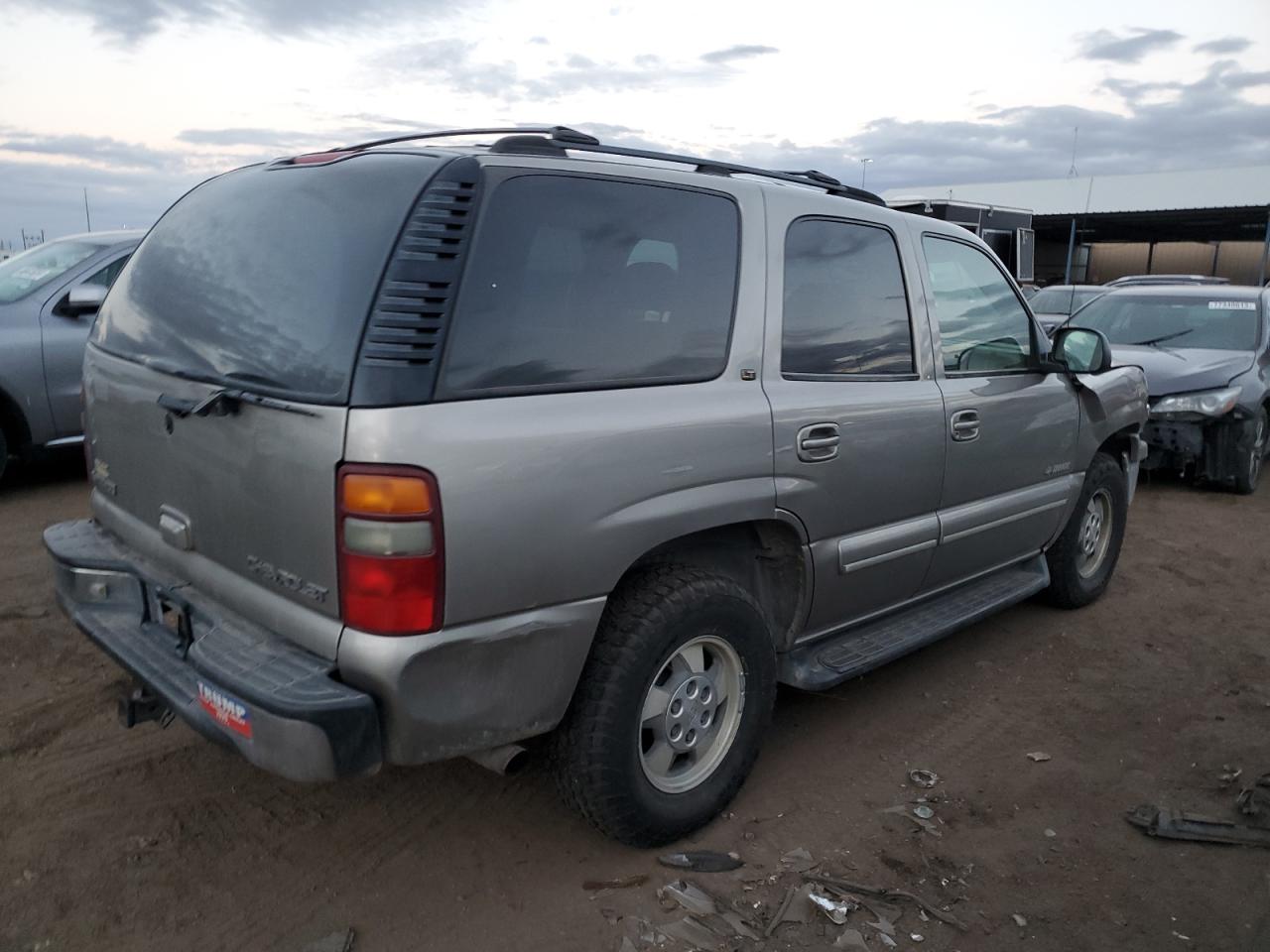 Obraz 3 z 2001 CHEVROLET TAHOE K1500 2001 z VIN 1GNEK13TX1R181351
