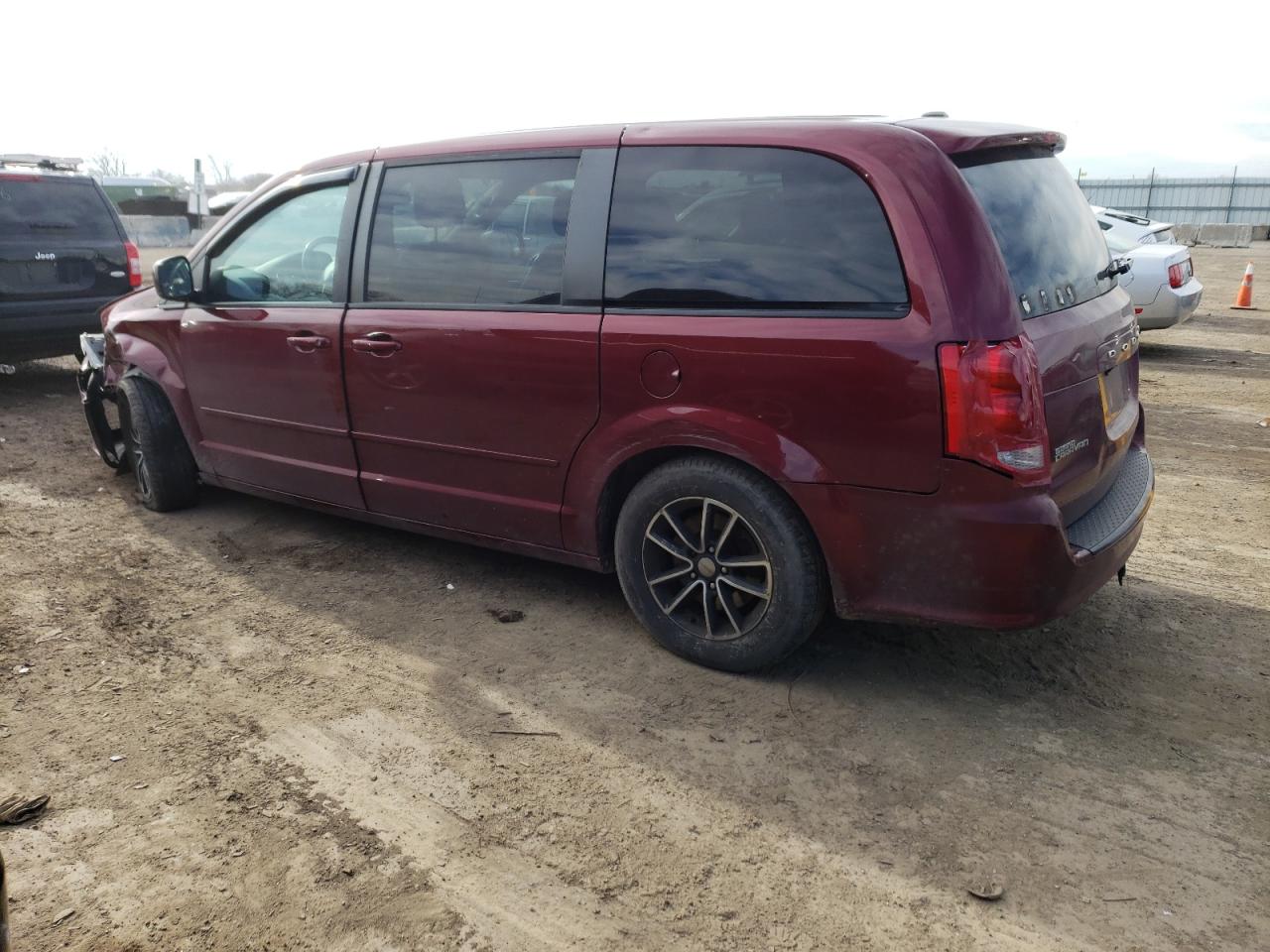 Изображение 2 2017 DODGE GRAND CARAVAN SXT 2017 с VIN 2C4RDGCG9HR662237