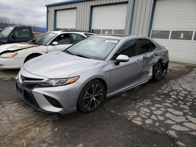 Obraz 1 z 2020 TOYOTA CAMRY SE 2020 z VIN 4T1G11AK1LU948336
