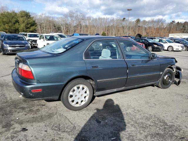 Image 3 of 1996 HONDA ACCORD LX 1996 with VIN 1HGCE6645TA015136