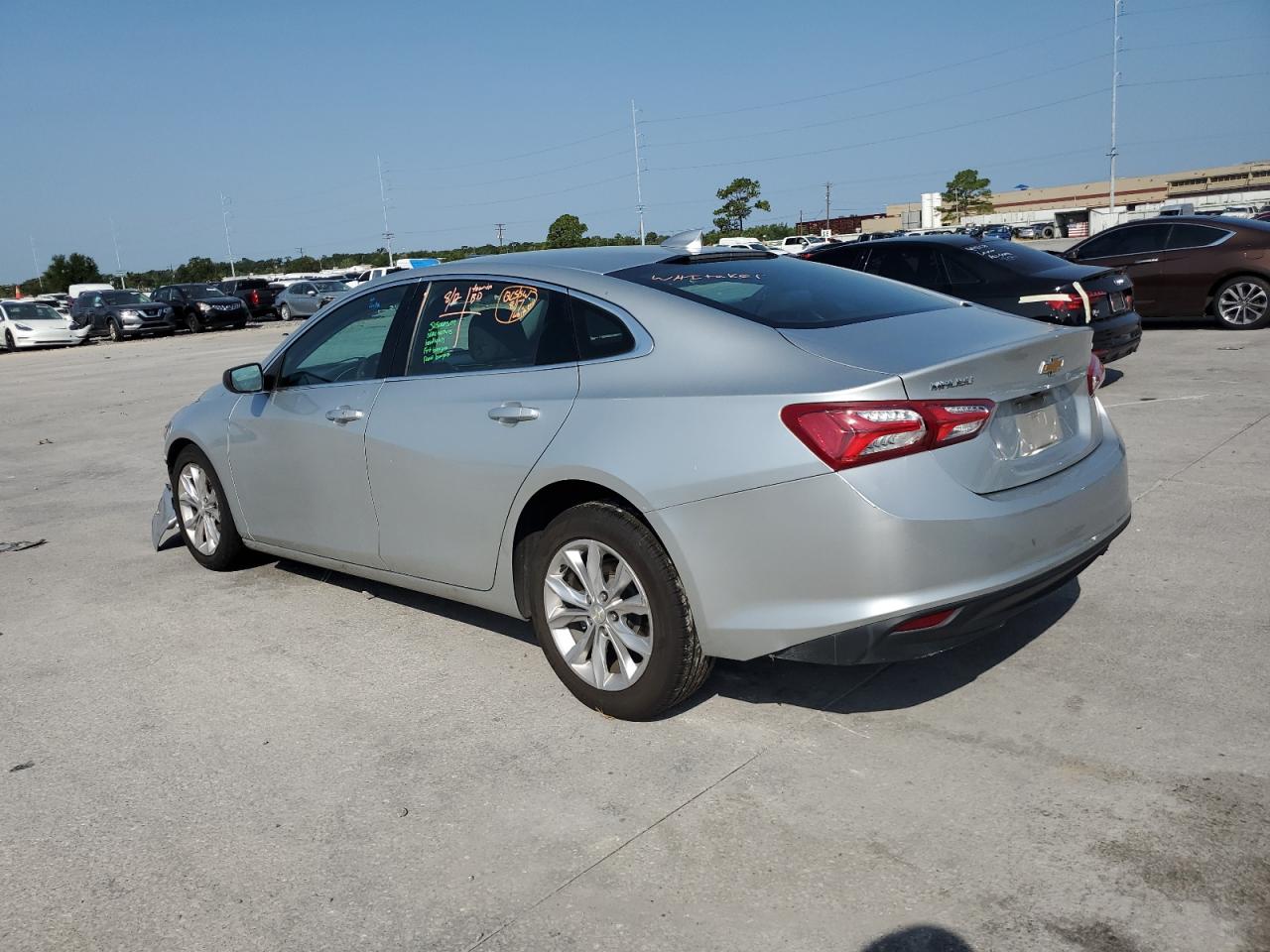 Image 2 of 2019 CHEVROLET MALIBU LT 2019 with VIN 1G1ZD5ST9KF118749