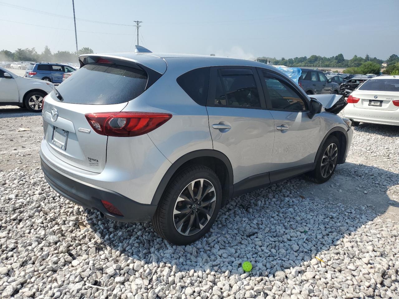 Obraz 3 z 2016 MAZDA CX-5 GT 2016 z VIN JM3KE4DY0G0702175