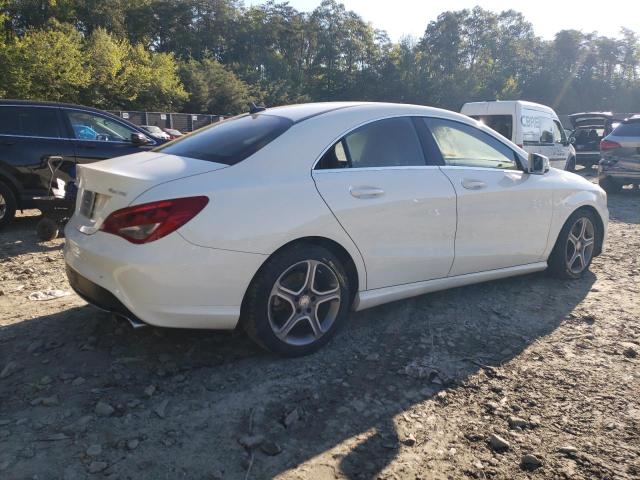 Obraz 3 z 2014 MERCEDES-BENZ CLA 250 4MATIC 2014 z VIN WDDSJ4GB2EN139860