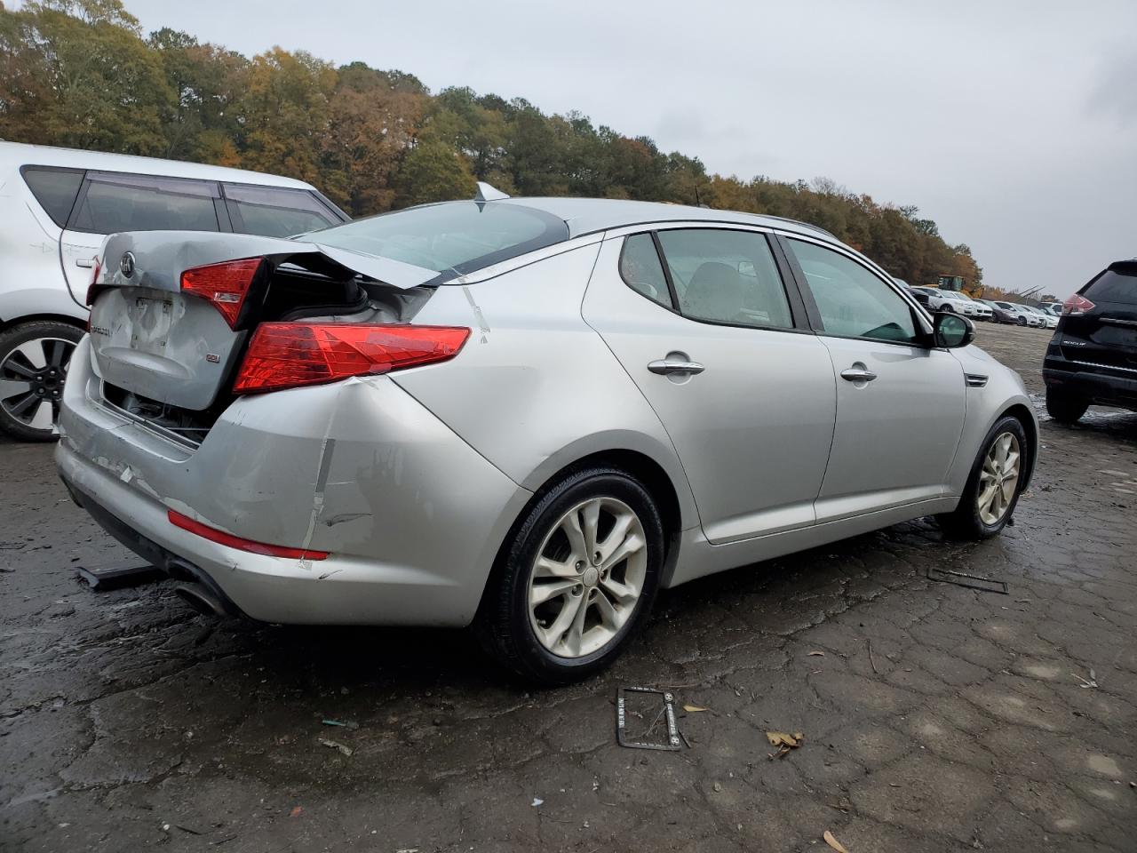 Image 3 of 2013 KIA OPTIMA LX 2013 with VIN 5XXGM4A71DG169101
