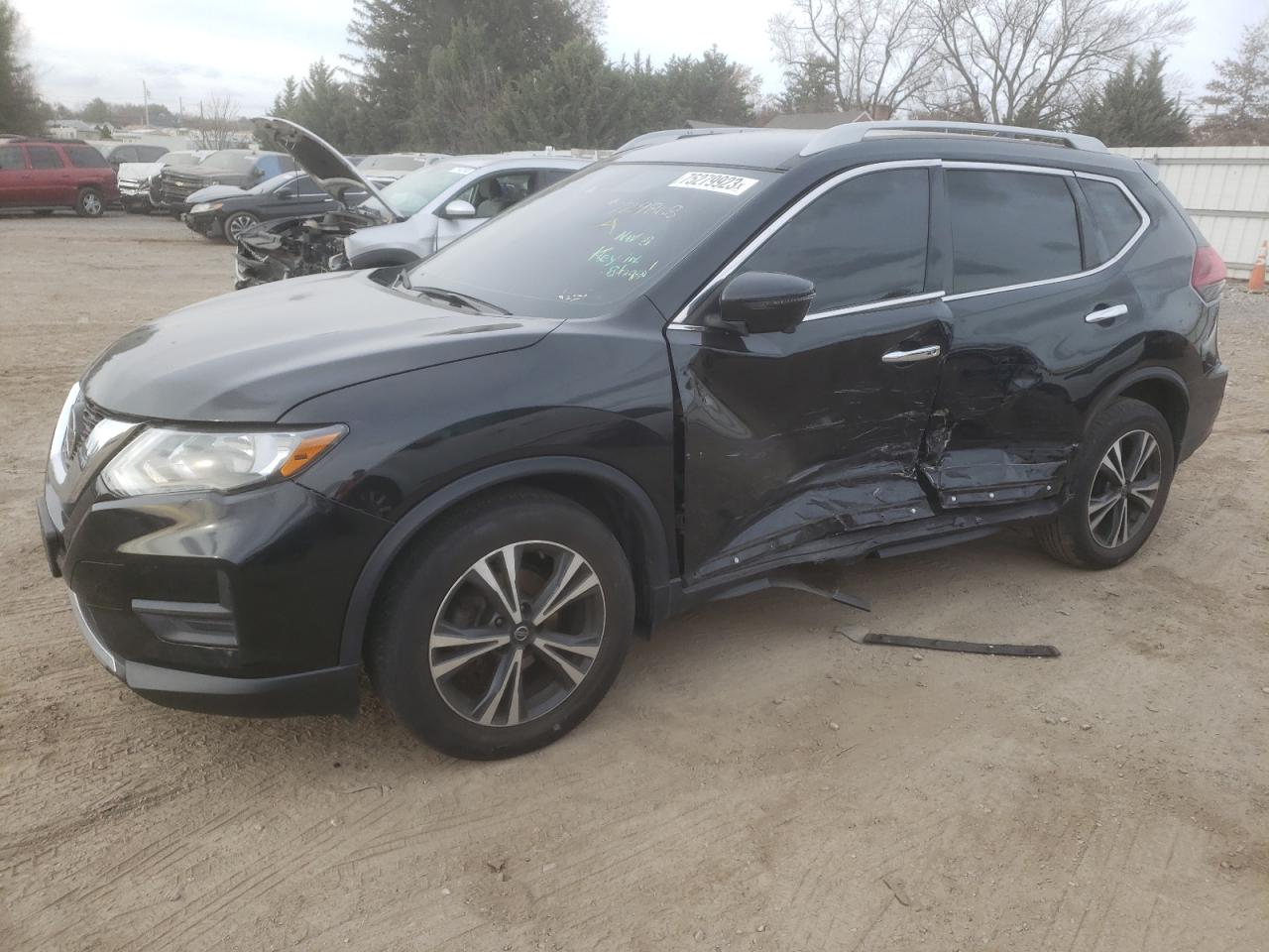 Obraz 1 z 2020 NISSAN ROGUE S 2020 z VIN 5N1AT2MV0LC729868