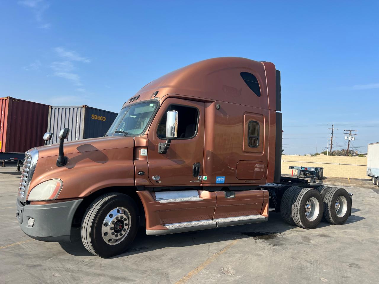 Image 2 of 2012 FREIGHTLINER CASCADIA 125  2012 with VIN 1FUJGLDR1CSB04224
