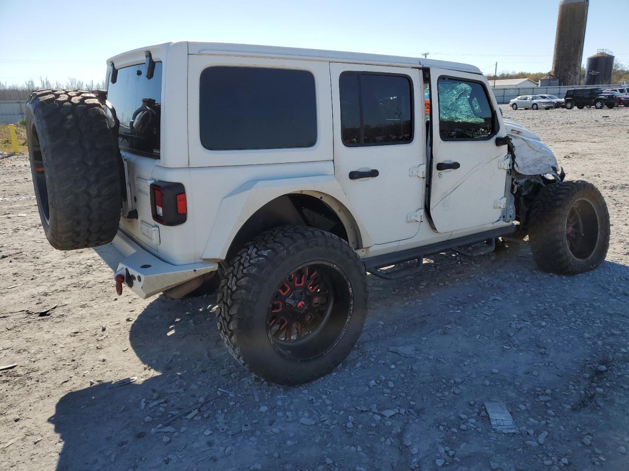 Image 3 of 2019 JEEP WRANGLER UNLIMITED SPORT 2019 with VIN 1C4HJXDG0KW665058
