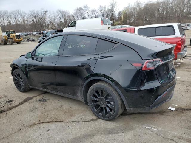 Obraz 2 z 2022 TESLA MODEL Y  2022 z VIN 7SAYGDEE6NF337133