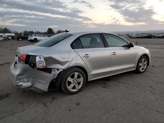 Image 3 of 2014 VOLKSWAGEN JETTA TDI 2014 with VIN 3VWLL7AJ0EM352081
