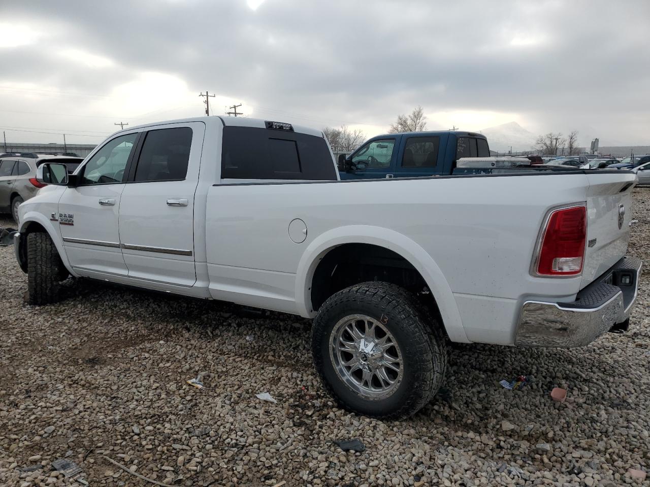 Image 2 of 2017 RAM 3500 LARAMIE 2017 with VIN 3C63R3JL4HG513148