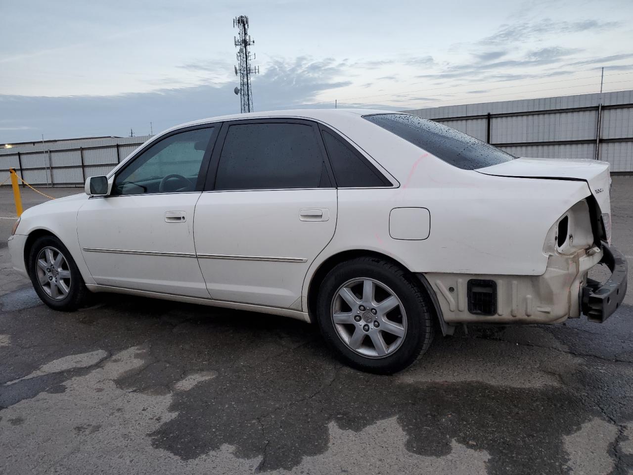 Obraz 2 z 2000 TOYOTA AVALON XL 2000 z VIN 4T1BF28BXYU001309
