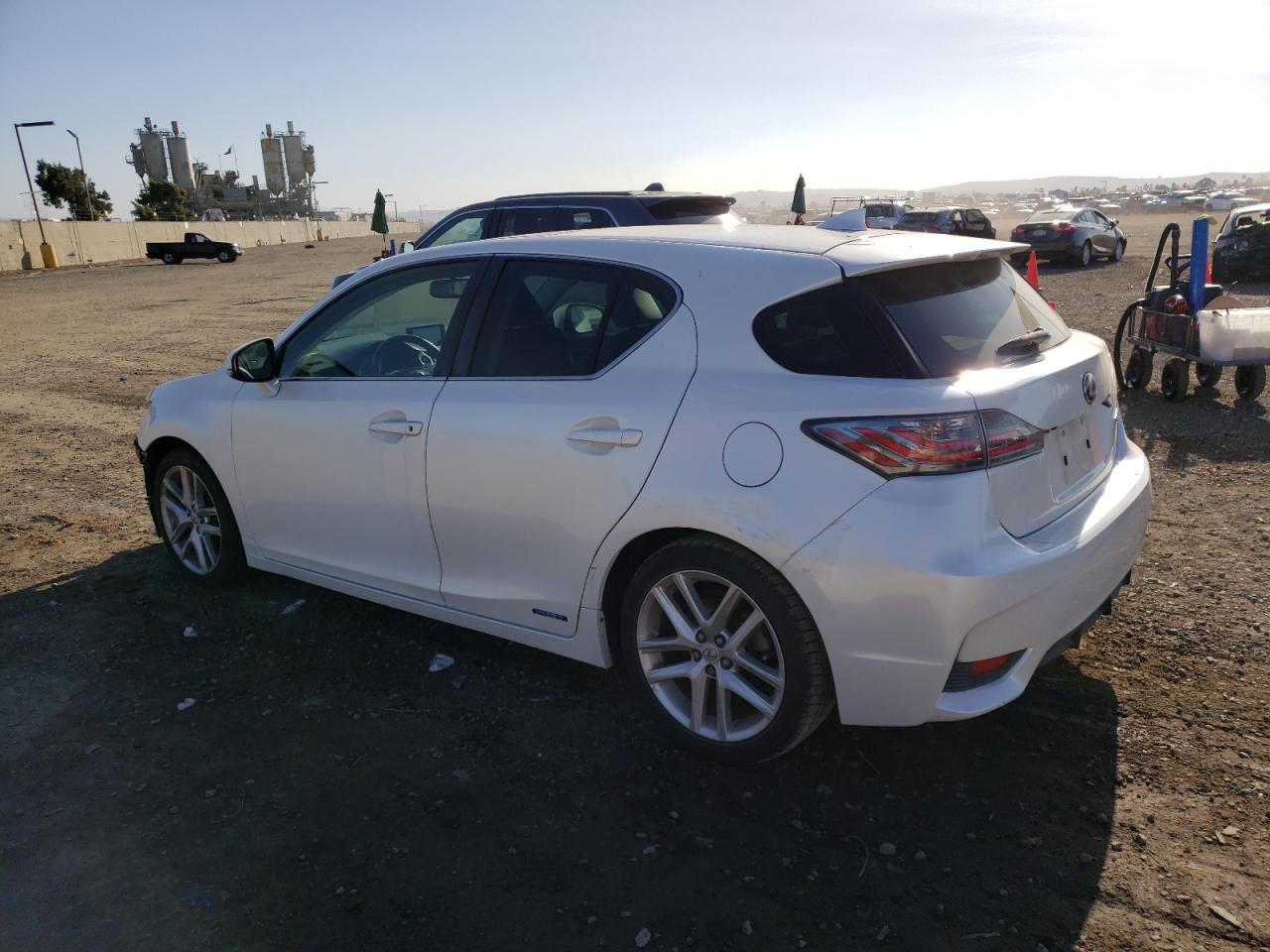 Image 2 of 2016 LEXUS CT 200 2016 with VIN JTHKD5BH8G2269809