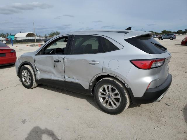 Image 2 of 2020 FORD ESCAPE SE 2020 with VIN 1FMCU0G61LUA12646