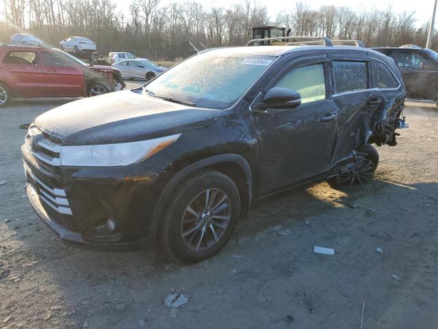Image 1 of 2017 TOYOTA HIGHLANDER SE 2017 with VIN 5TDJZRFH3HS432649