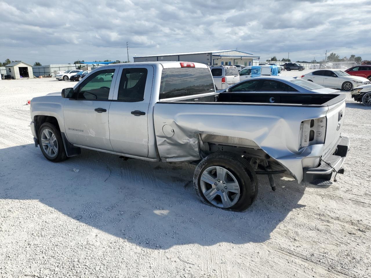 Image 2 of 2019 CHEVROLET SILVERADO LD C1500 CUSTOM 2019 with VIN 2GCRCMEC5K1203269