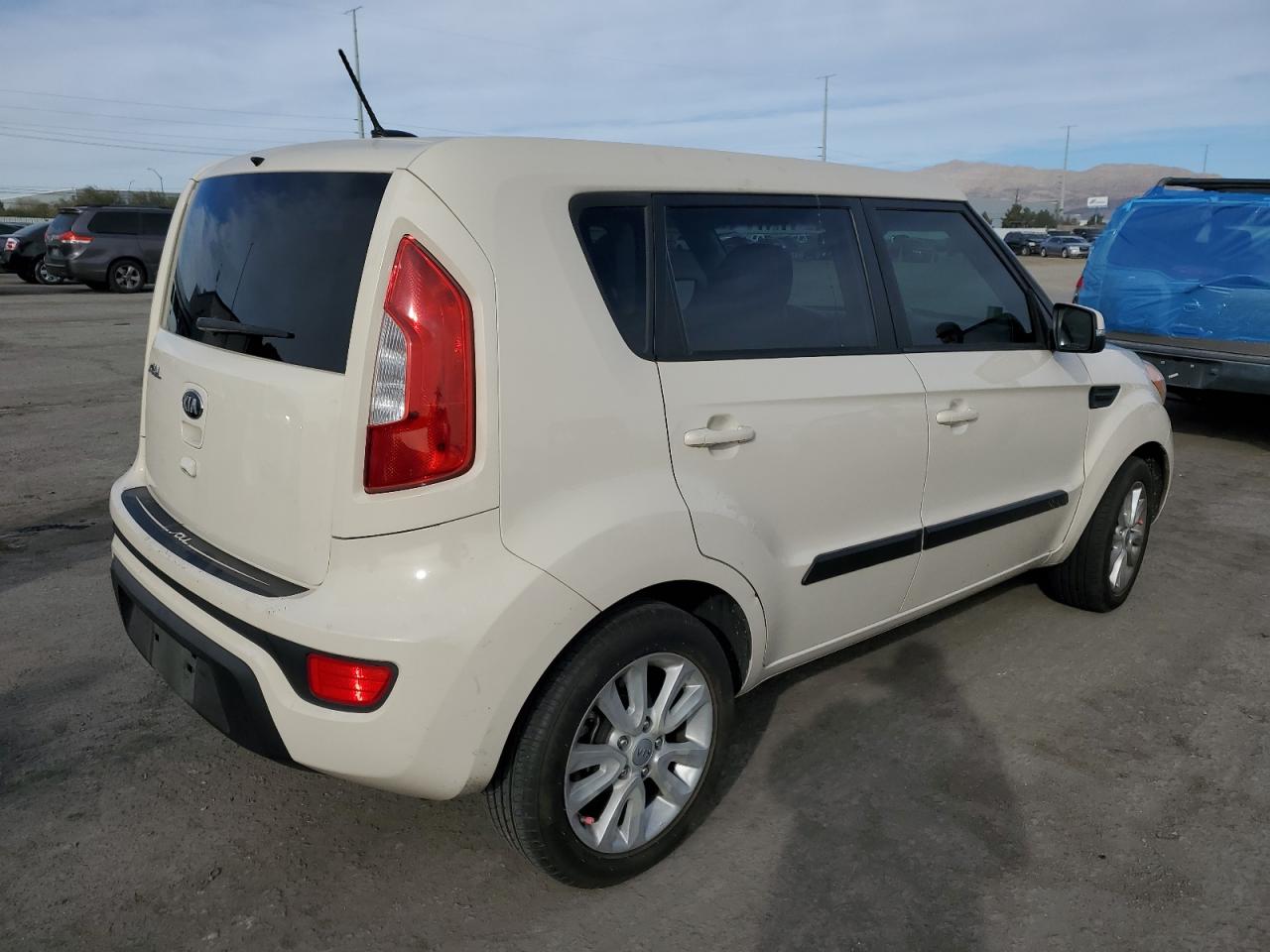 Изображение 3 2013 KIA SOUL + 2013 с VIN KNDJT2A62D7772006