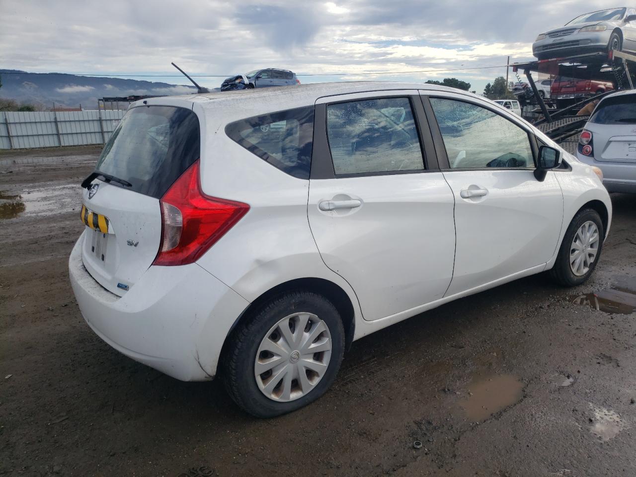 Изображение 3 2015 NISSAN VERSA NOTE S 2015 с VIN 3N1CE2CP8FL352552
