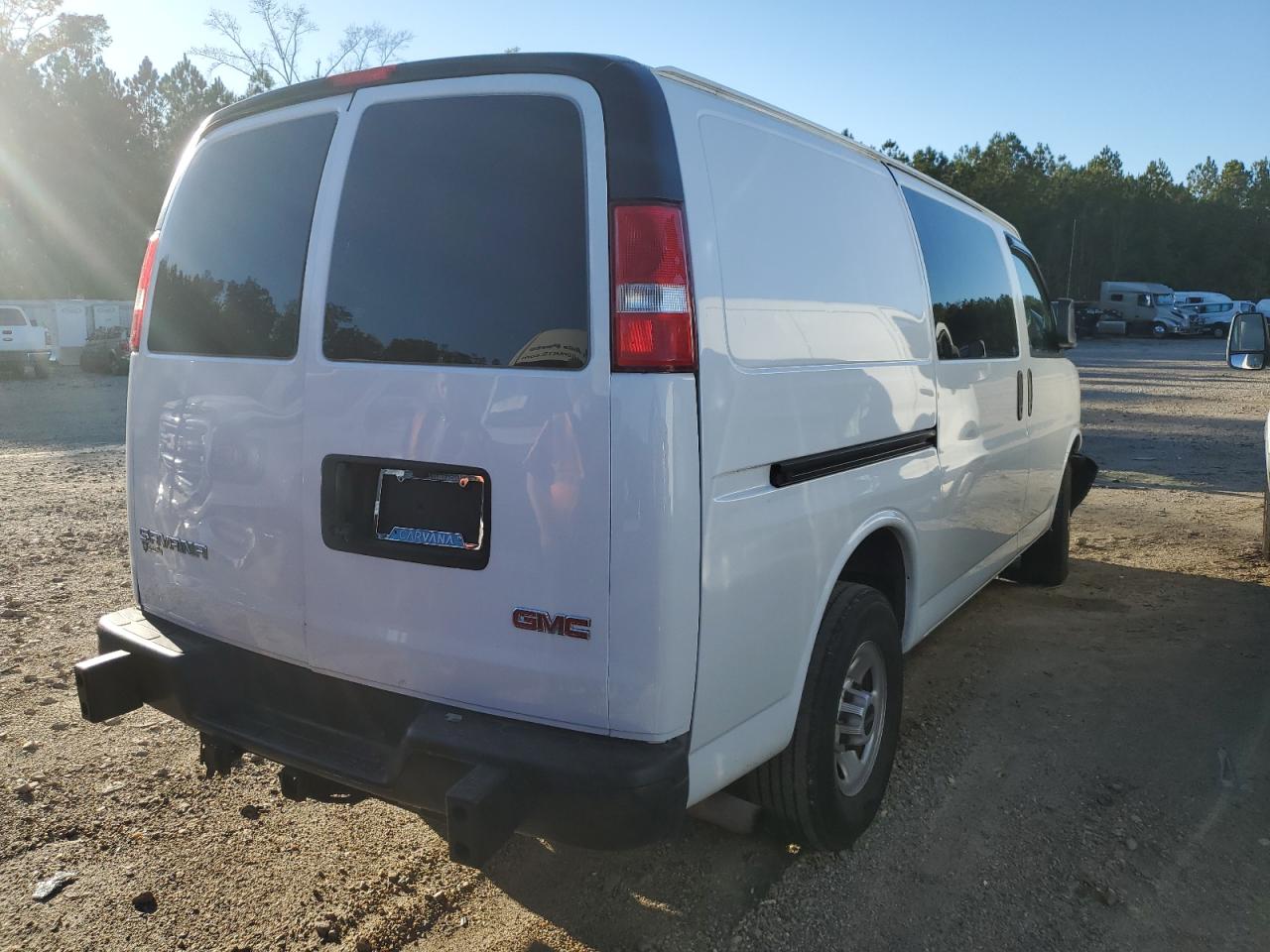 Image 3 of 2019 GMC SAVANA G2500 2019 with VIN 1GTW7AFG1K1235892