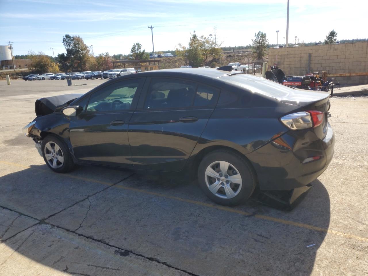 Obraz 2 z 2018 CHEVROLET CRUZE LS 2018 z VIN 1G1BC5SM4J7152474