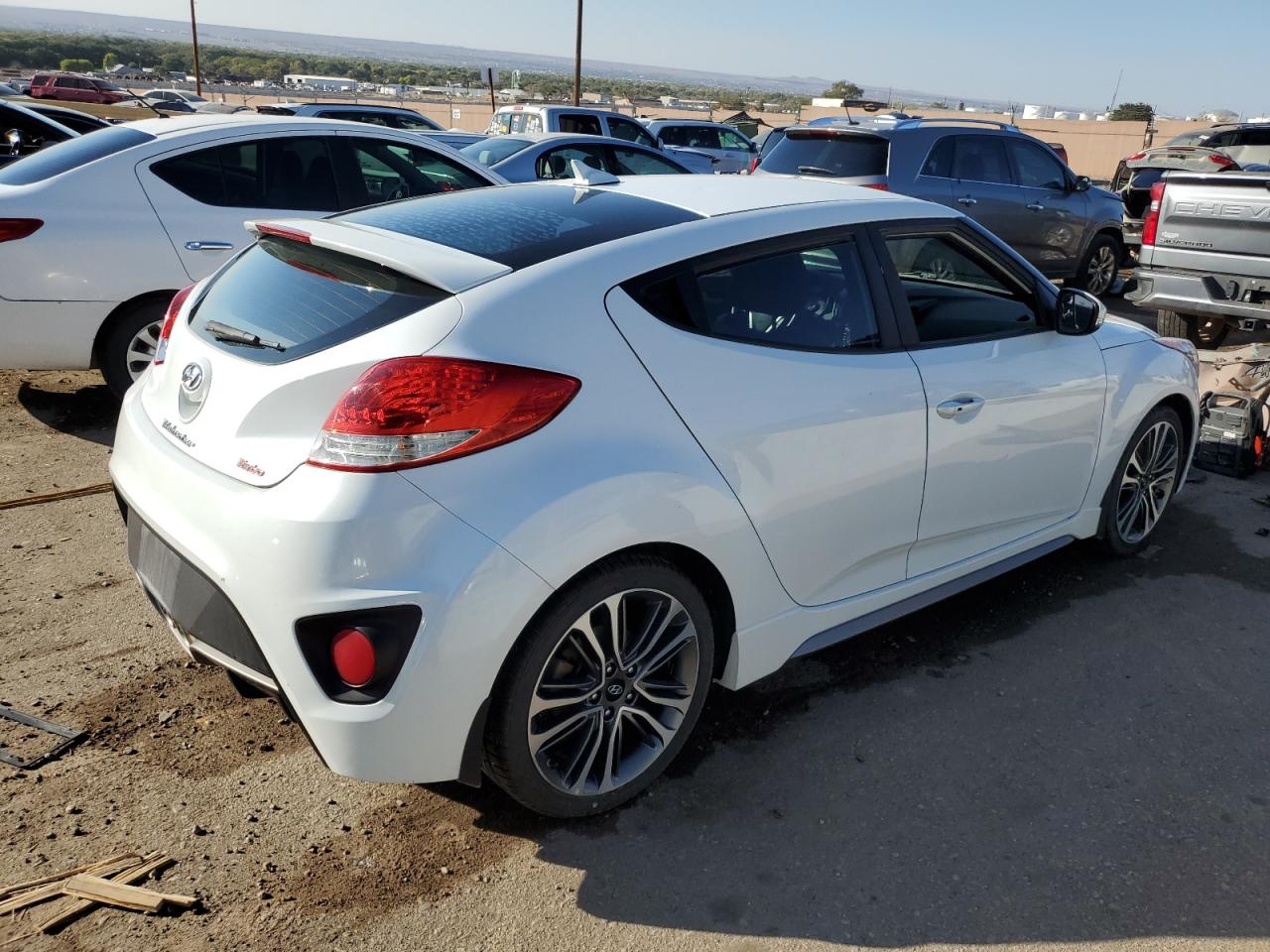 Image 3 of 2016 HYUNDAI VELOSTER TURBO 2016 with VIN KMHTC6AE6GU291717