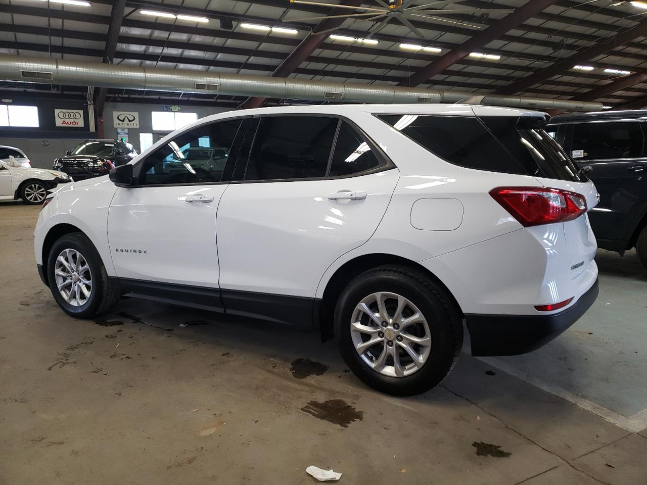 Изображение 2 2019 CHEVROLET EQUINOX LS 2019 с VIN 3GNAXHEV7KS625937