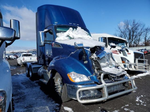 Image 1 of 2022 KENWORTH CONSTRUCTION T680 2022 with VIN 1XKYD49X9NJ133621