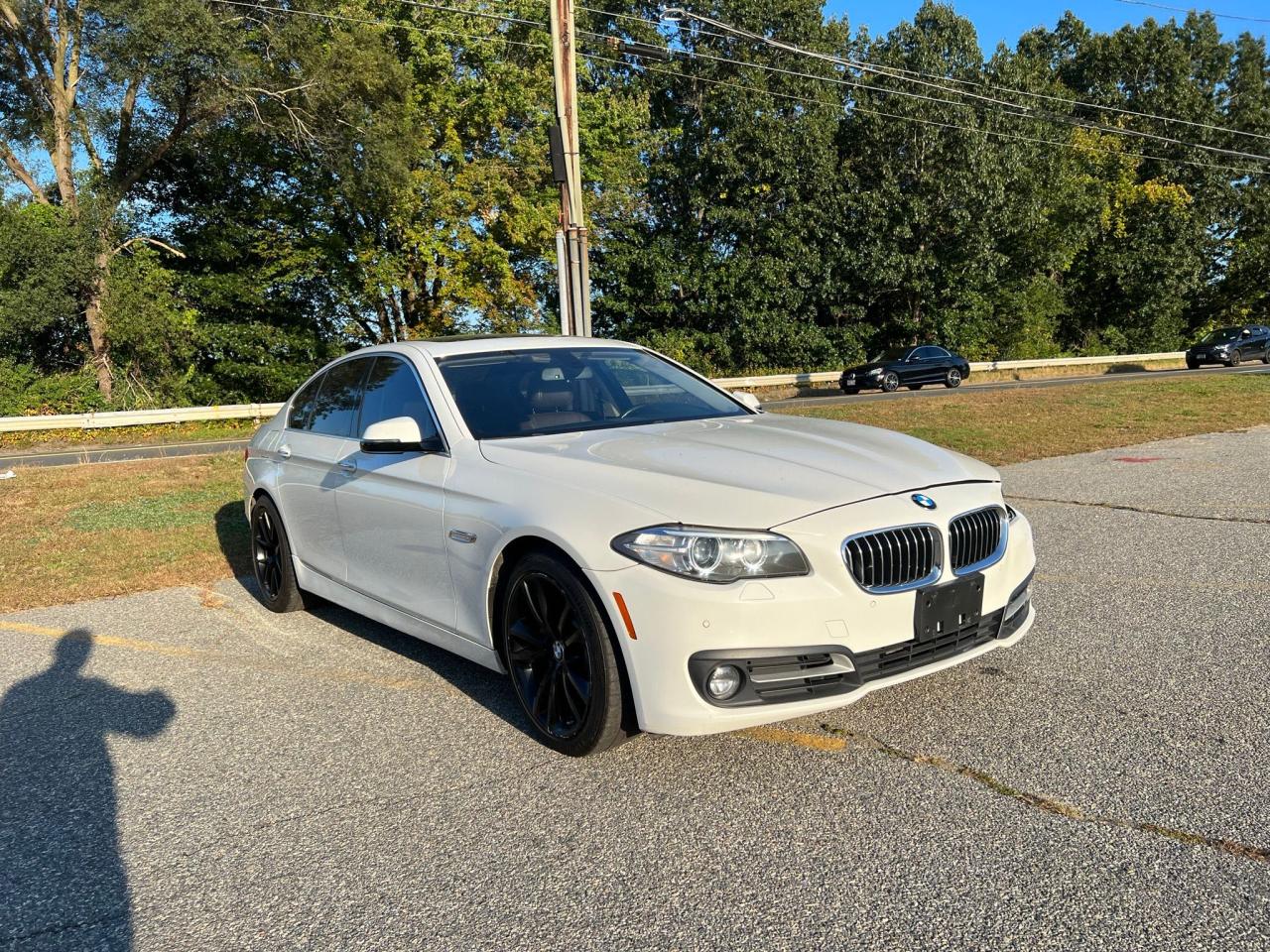 Изображение 1 2016 BMW 535 XI 2016 с VIN WBA5B3C51GG254016