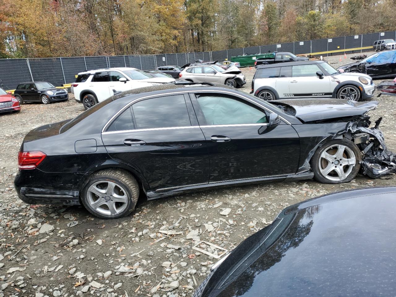Image 3 of 2014 MERCEDES-BENZ E 350 4MATIC 2014 with VIN WDDHF8JB7EA923776