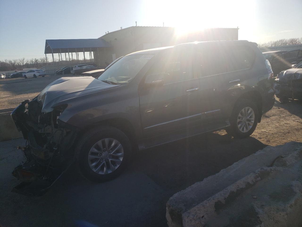 Image 1 of 2015 LEXUS GX 460 2015 with VIN JTJBM7FX4F5116370