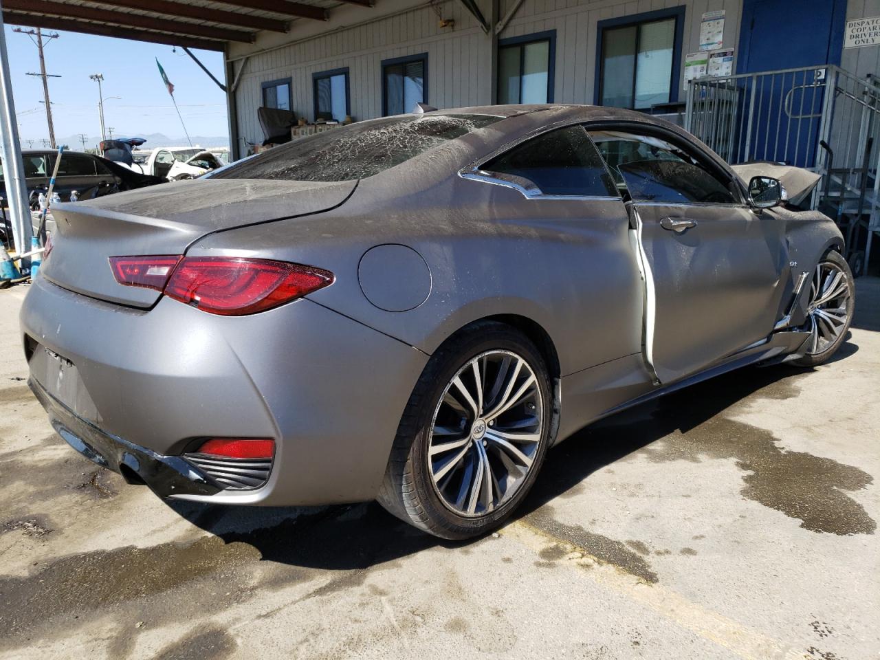 Image 3 of Infiniti Q60 Luxe 300 2018 with VIN JN1EV7EK5JM340803