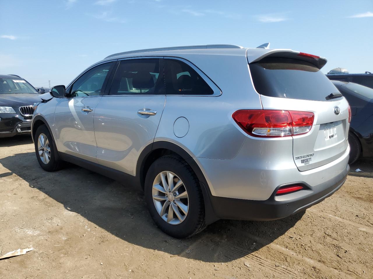 Image 2 of 2018 KIA SORENTO LX 2018 with VIN 5XYPG4A37JG416133