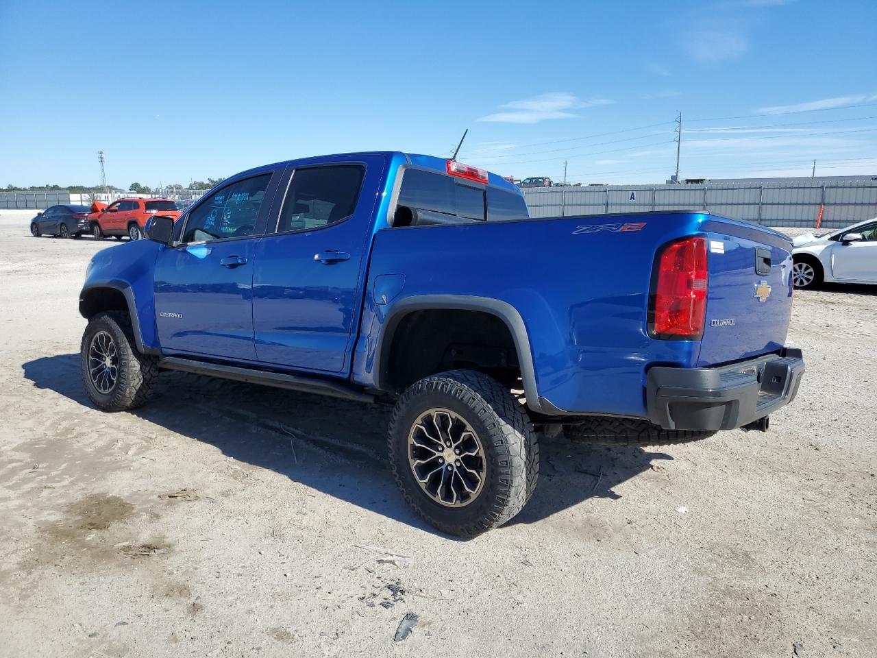 Image 2 of 2018 CHEVROLET COLORADO ZR2 2018 with VIN 1GCPTEE19J1293171
