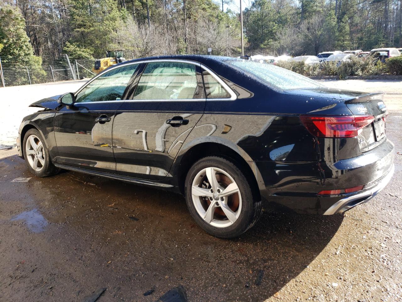 Image 2 of 2019 AUDI A4 PREMIUM 2019 with VIN WAUDNAF48KN019014