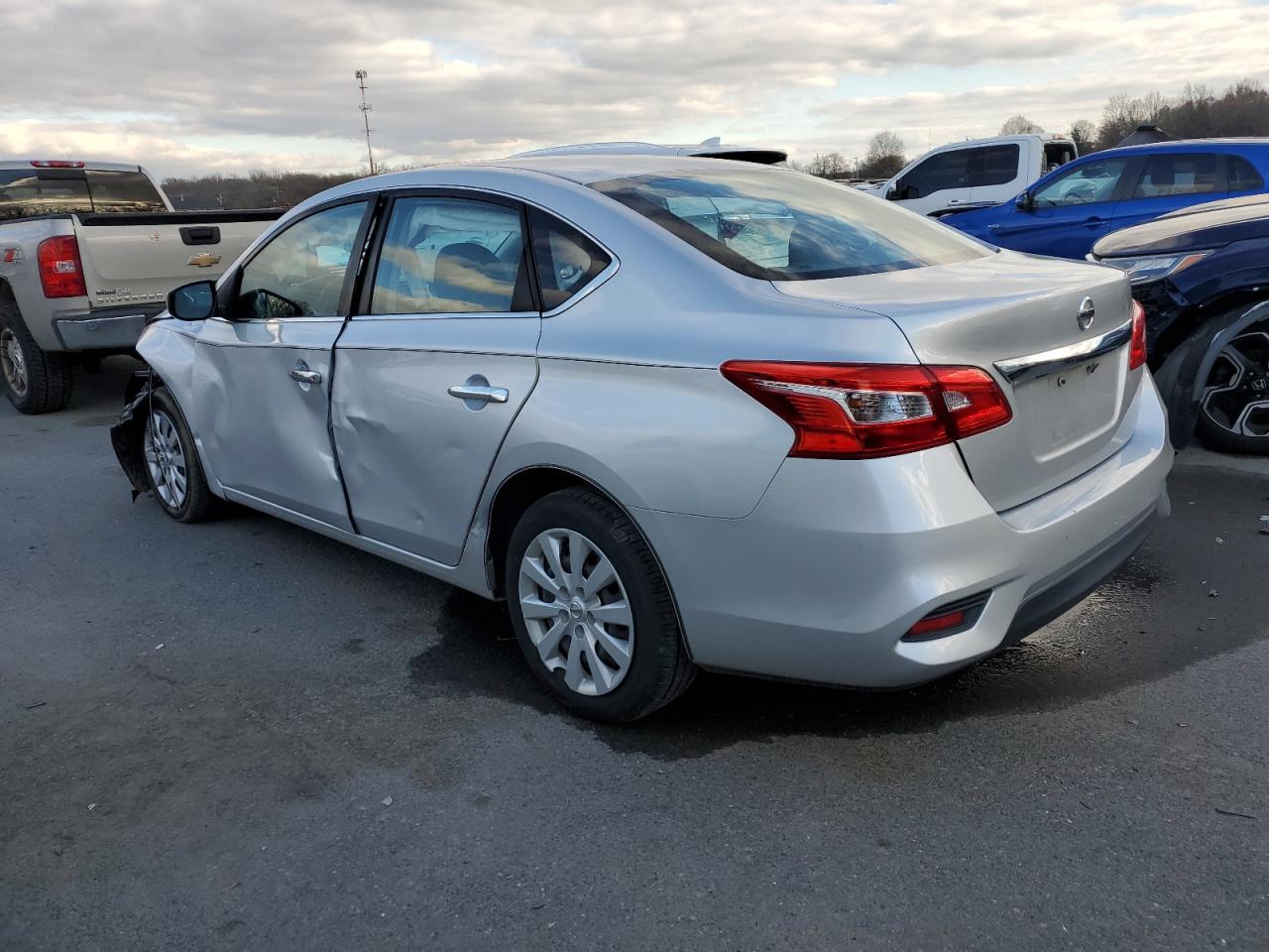 Изображение 2 2018 NISSAN SENTRA S 2018 с VIN 3N1AB7AP2JY282591
