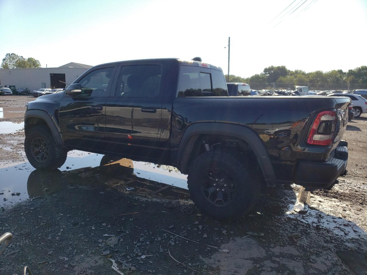 Obraz 2 z 2022 RAM 1500 TRX 2022 z VIN 1C6SRFU94NN345074